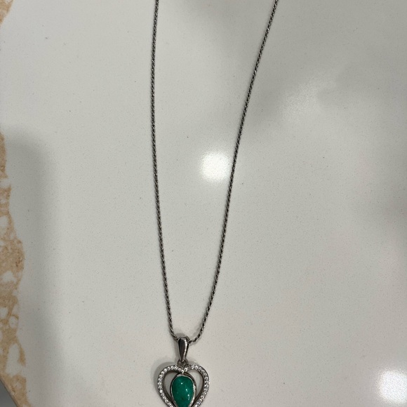 Sterling silver / Diamond / Emerald necklace - Picture 2 of 3